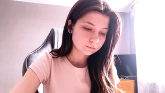 Kymberlychimes young nude chat
