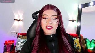 emili_roux cam nude 28-Mar-26