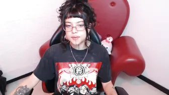 Petite_melodyy webcam - 03/28/2026