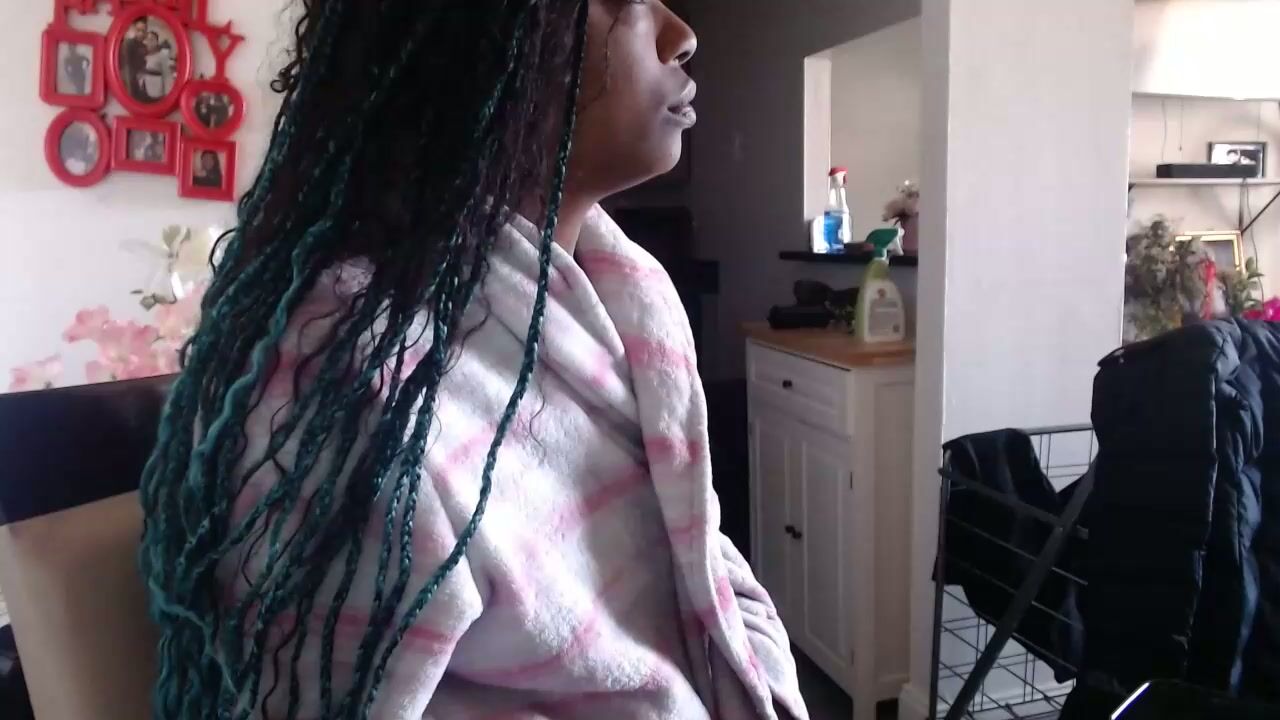 Carliecreams porn sex chat 03-28-2026