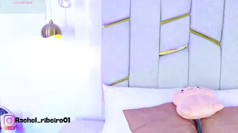 Rachel_ribeiro posing on webcam 03-28-2026
