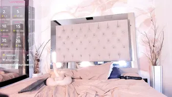 ainaah_ bigboobs sex cam chat