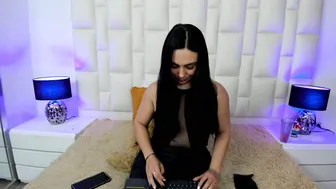 ariana_rouse_ recorded nude video 869560