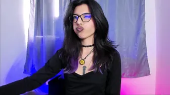 Yoursexyhanna smalltits - 05-Jul-2025