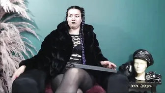 Lia_izumy feet sex cam chat