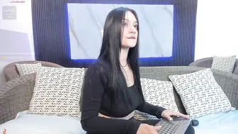 Charlotte_whitee1 (07/05/2025) sex cam chat