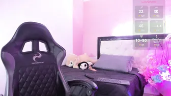 barbieteeen naked on cam - (03/29/2026)