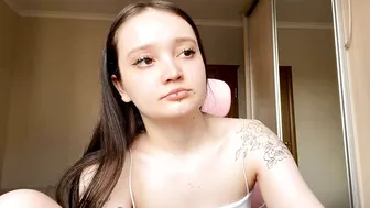 thaliakuchem 29 March 2026 on webcam