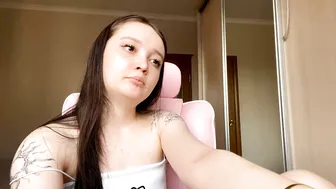 thaliakuchem 29 March 2026 on webcam