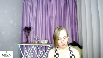 queen_a_n_i recorded nude video 871404