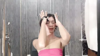 Fiona908995 femboy show