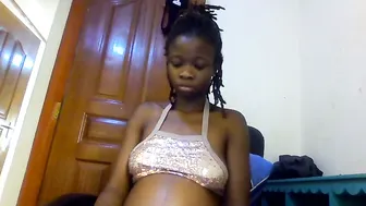 Shortnswee254 on cam (03-29-2026)
