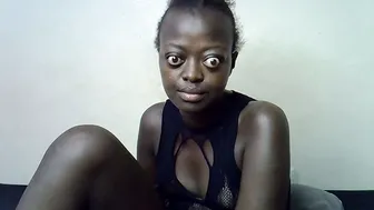 Hot_tashaa ebonyqueen video cam