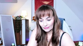 naughtymilane recorded nude video 873054