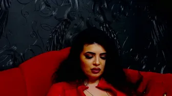 Devashaqueen feet - (03-30-2026)
