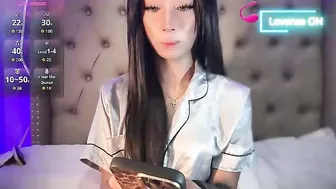 Petite_yang pinay video cam