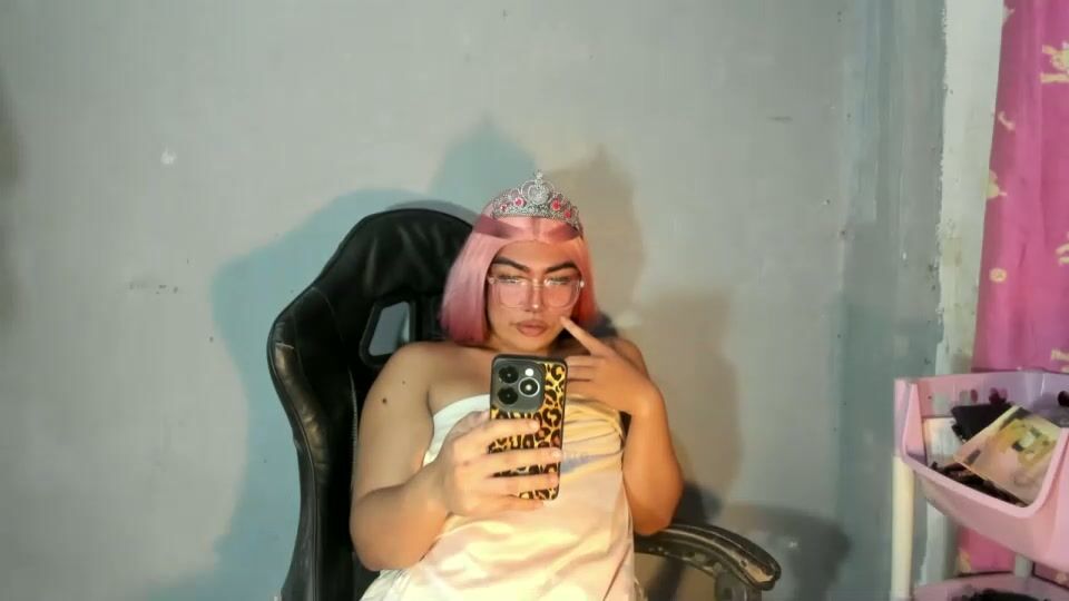 Tyla_23 live cam video (03/30/2026)