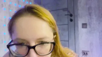 coy_girl_ fetish posing on cam