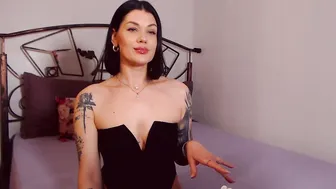 yvonneeverlee recorded nude video 874913