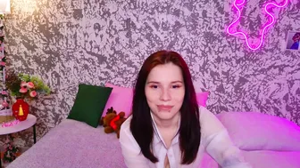 mellhyees recorded nude video 875638