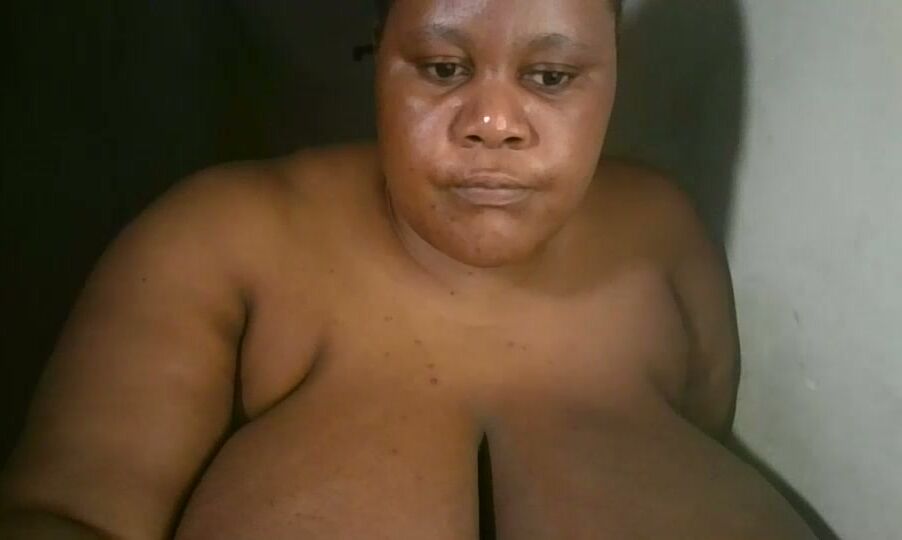 Ebony_magixs 03-31-2026