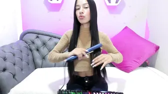 Laskhmi_ sex cam (03-31-2026)