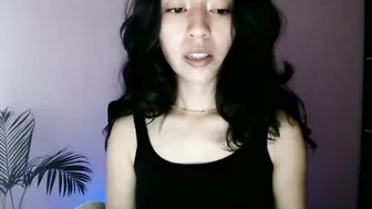 oliviaaa__ petite (03-31-2026)