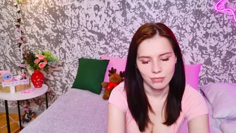Mellhyees cam nude 01-Apr-26