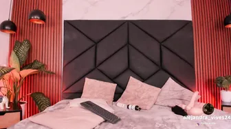 alejandra_vives fuckmachine - 01-Apr-2026