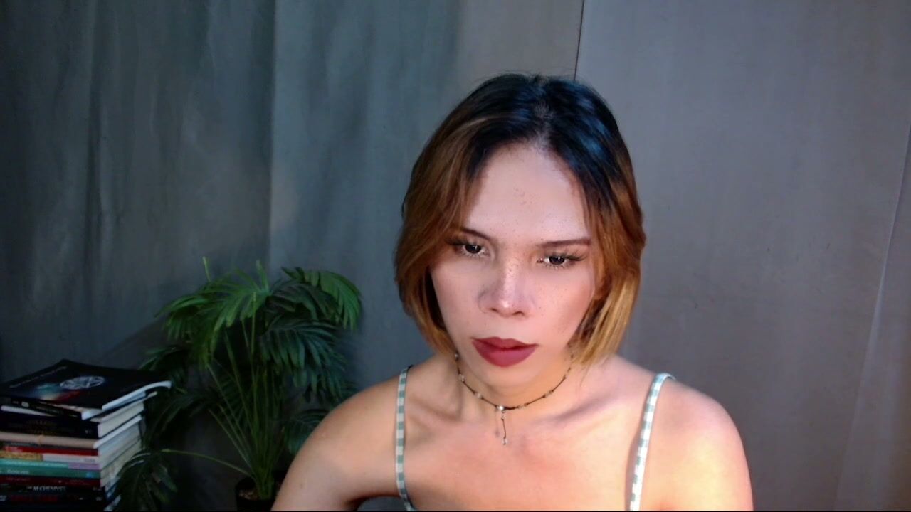 shes_notme porn cam chat - (04-01-2026)