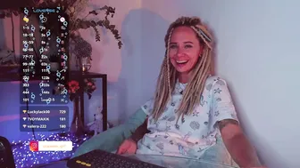 trafka_murafka webcam show 07-06-2025