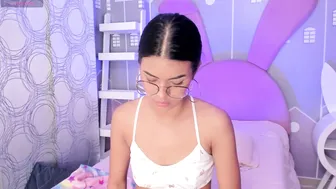isa_little4u recorded nude video 88922