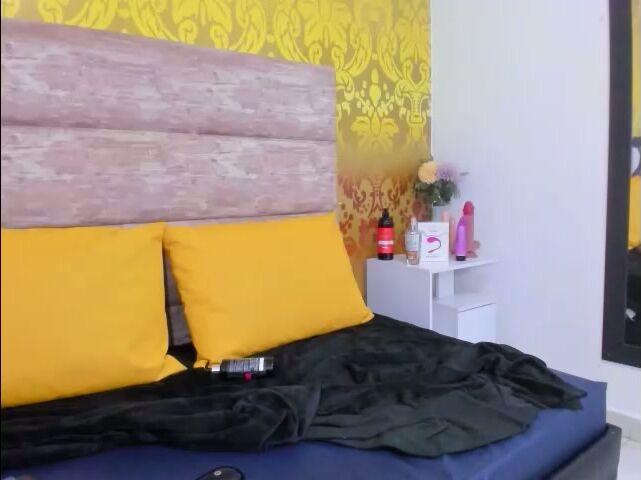 samantha_ortiz69 chat cam sex - (04/01/2026)