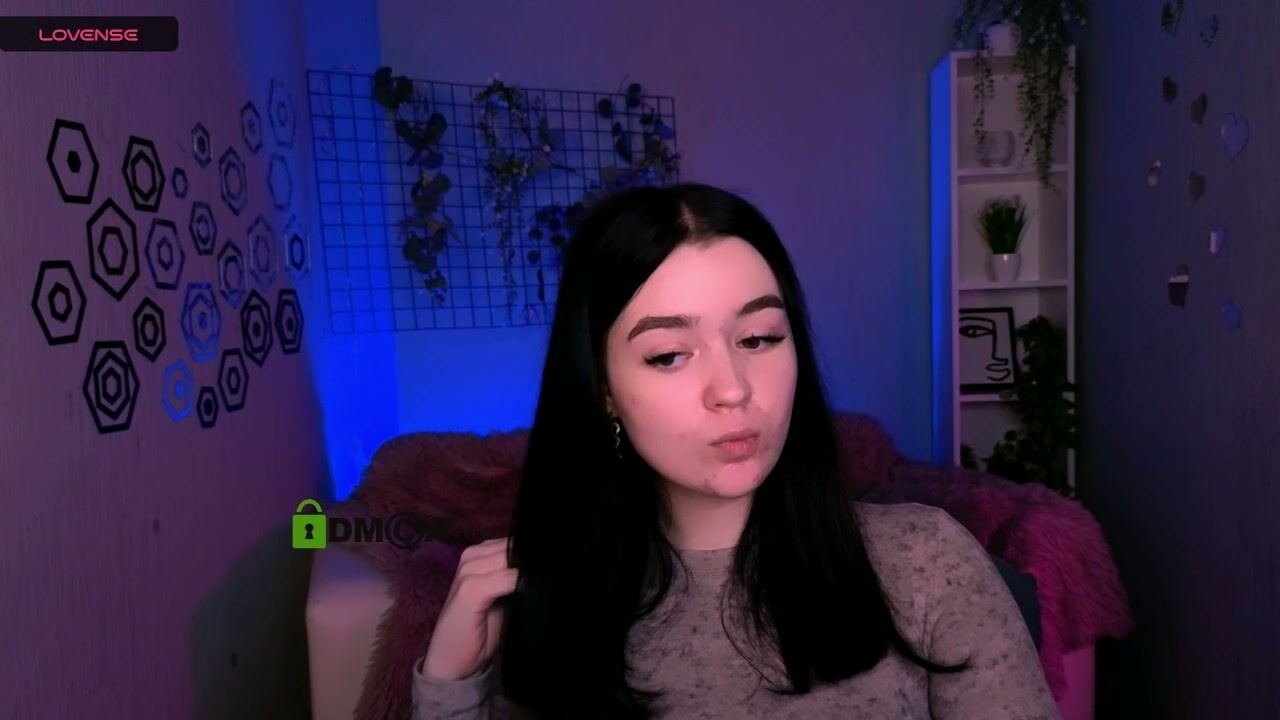 lola_shyy art 04-02-2026