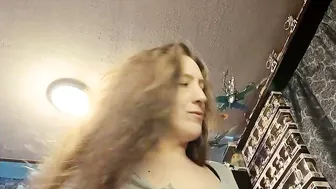 jeannie_69_andahalf 02-Apr-2026 bigass