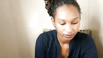 Sexy_joyline ebony webcam show