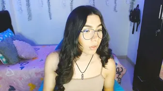 Lyaa_cutee horny amateur video (04/02/2026)
