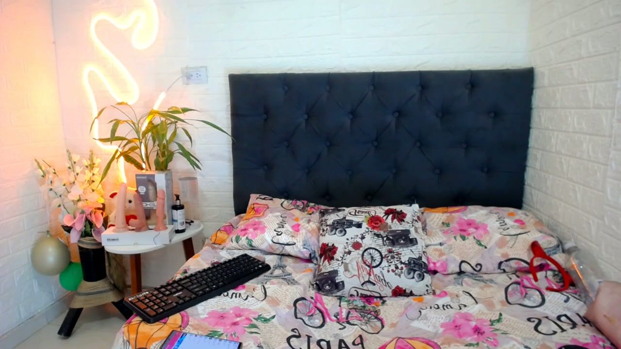 Laura_candy02 cam sex porn chat cam sex
