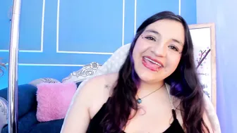 Tarataylorr nude cam video 03 April 2026
