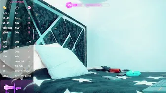 Emiilysaenzz webcam video (04-03-2026)
