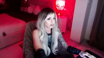 missjenny7 (04-04-2026)