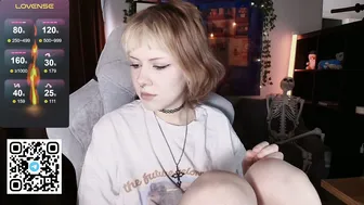 _gummybears_ recorded nude video 885456