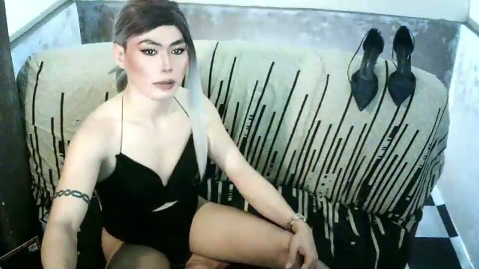 ur_dominatrix heels 04-04-2026