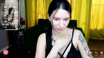 karolinablack (04-05-2026)
