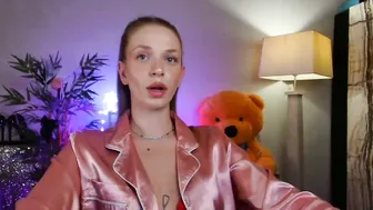 novahollis recorded nude video 887372