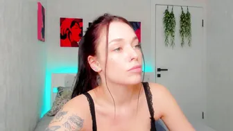 meow_moore deepthroat - 05-Apr-2026