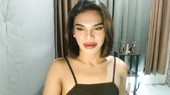 neomi_hardcock asian nude