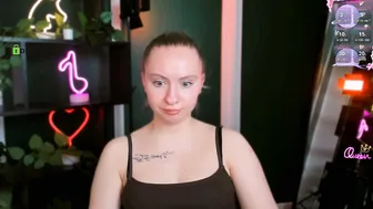 Mary_skiny video 06-Apr-2026