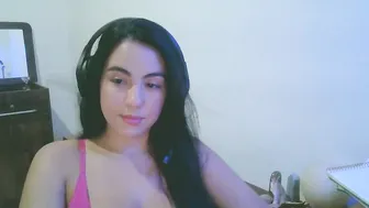 anabelenogueira1 young 06-Apr-26