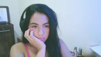anabelenogueira1 young 06-Apr-26